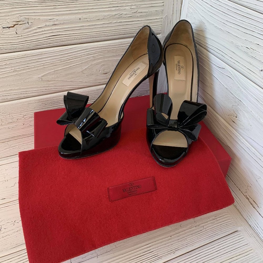 Valentino d'Orsay Bow Pump Patent Leather Shoes